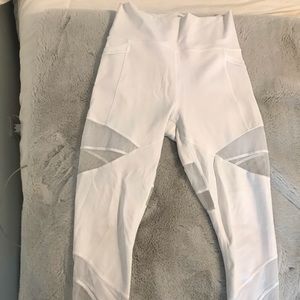 White full length (28”) lululemon leggings